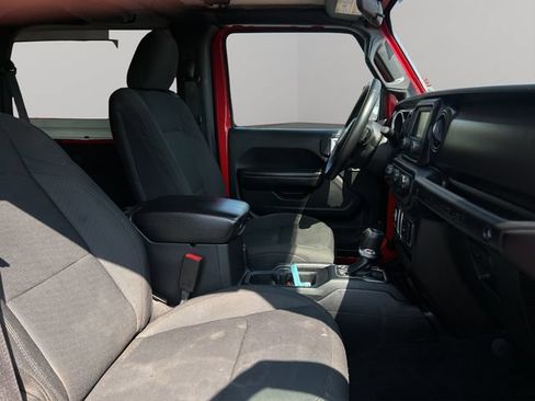 Used 2019 Jeep Wrangler Sport AWD/4WD image 24