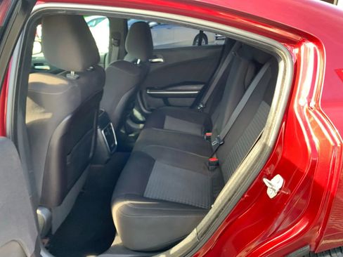 Used 2019 Dodge Charger GT image 10