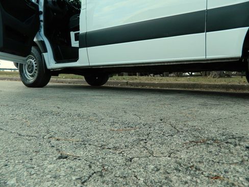 Used 2022 Mercedes-Benz Sprinter 1500 image 14