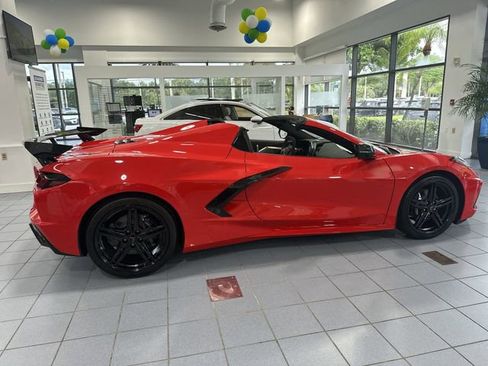 Used 2026 Chevrolet Corvette Stingray Preferred Conv w/ 2LT RWD image 19