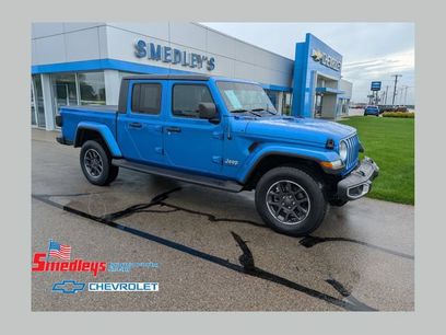 Used 2021 Jeep Gladiator Overland w/ Popular Equipment Package