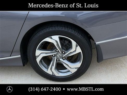 Used 2020 Honda Accord EX image 9