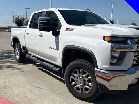 Used 2022 Chevrolet Silverado 2500 LT w/ Convenience Package AWD/4WD image 9