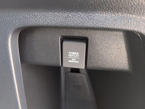 Used 2024 Honda Odyssey Elite image 43