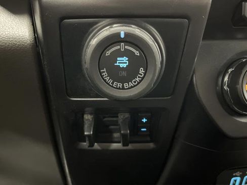 Used 2017 Ford F150 XLT w/ Equipment Group 301A Mid AWD/4WD image 23