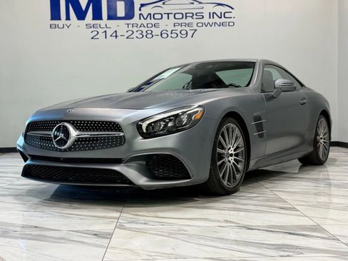 Used 2019 Mercedes-Benz SL 450 w/ Premium Package image 2