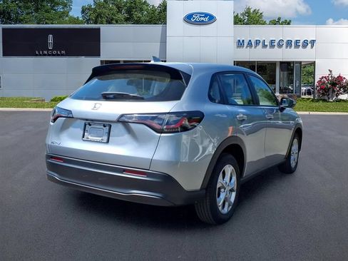 Used 2023 Honda HR-V LX image 4