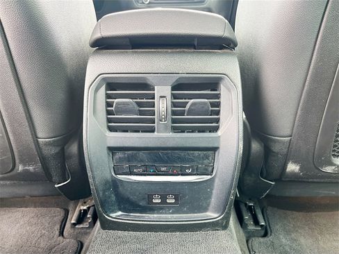 Used 2021 BMW 330i Sedan image 26