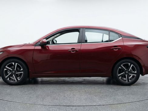 Used 2025 Nissan Sentra SV image 5