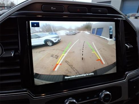 Used 2022 Ford F350 Lariat w/ Chrome Package image 25