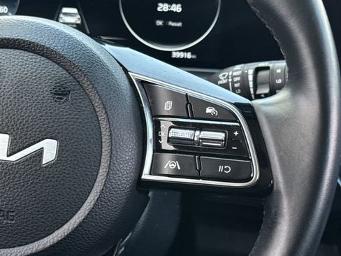 Used 2024 Kia Seltos S FWD image 14