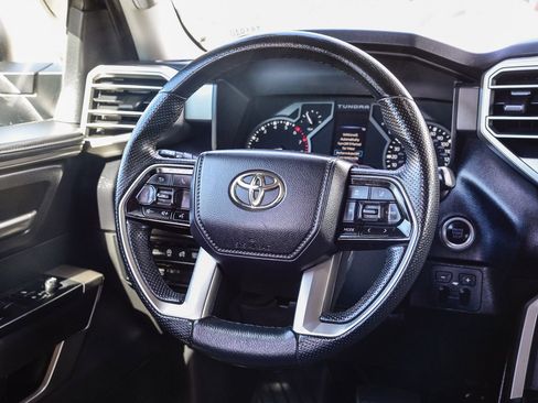 Used 2022 Toyota Tundra SR5 w/ SR5 Premium Package image 18