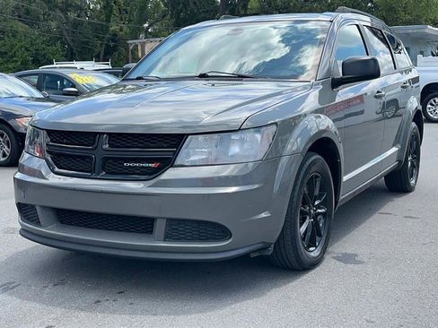 Used 2020 Dodge Journey SE w/ Blacktop Package FWD image 5