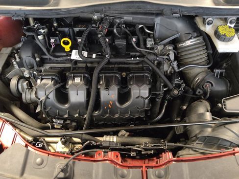Used 2019 Ford Escape SE FWD image 30