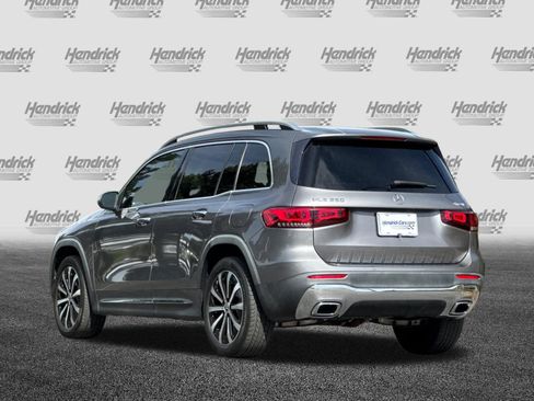 Used 2021 Mercedes-Benz GLB 250 4MATIC image 7