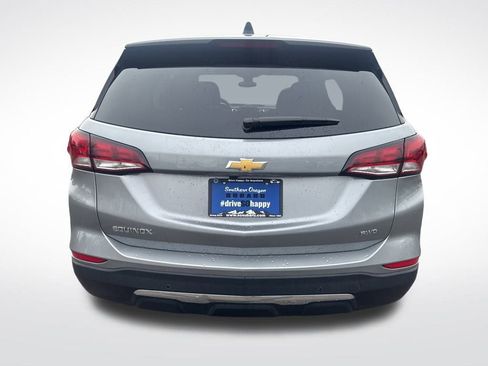 Used 2024 Chevrolet Equinox LT image 6