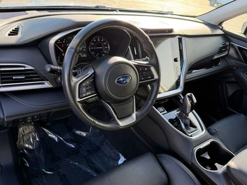 Used 2023 Subaru Outback Limited image 12