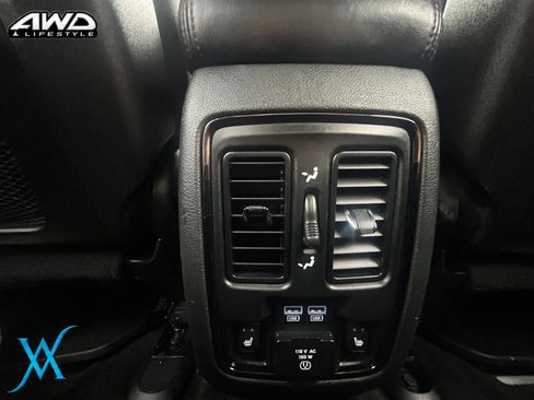 Used 2018 Dodge Durango R/T w/ Technology Group AWD/4WD image 37