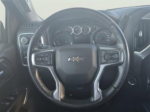 Used 2021 Chevrolet Silverado 1500 LT Trail Boss image 47