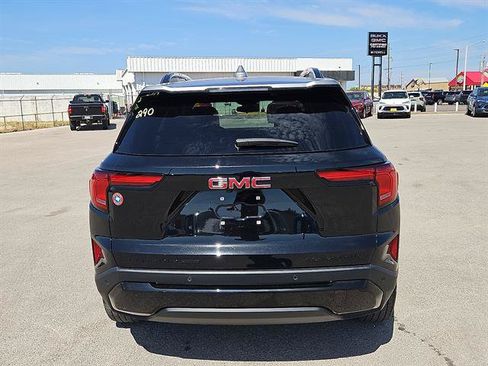 Used 2025 GMC Terrain Elevation w/ Black Edition AWD/4WD image 4