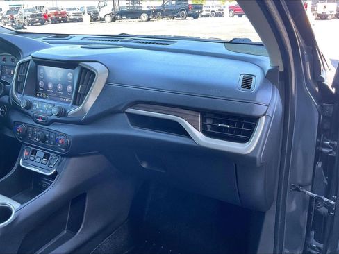 Used 2018 GMC Terrain Denali w/ GMC Pro Grade Package AWD/4WD image 17