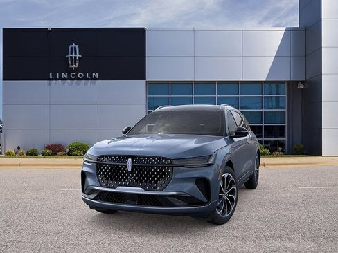 New 2026 Lincoln Nautilus Reserve AWD/4WD image 2