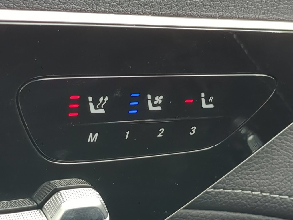 Used 2023 Mercedes-Benz EQS 580 4MATIC SUV image 21