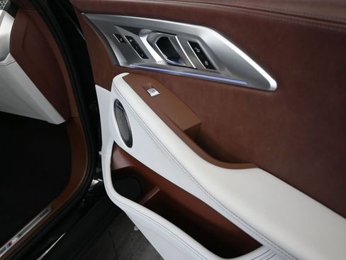Certified 2023 BMW XM AWD/4WD image 23