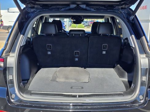 Used 2023 Jeep Grand Cherokee Limited w/ Trailer Tow Prep Group (B) image 34