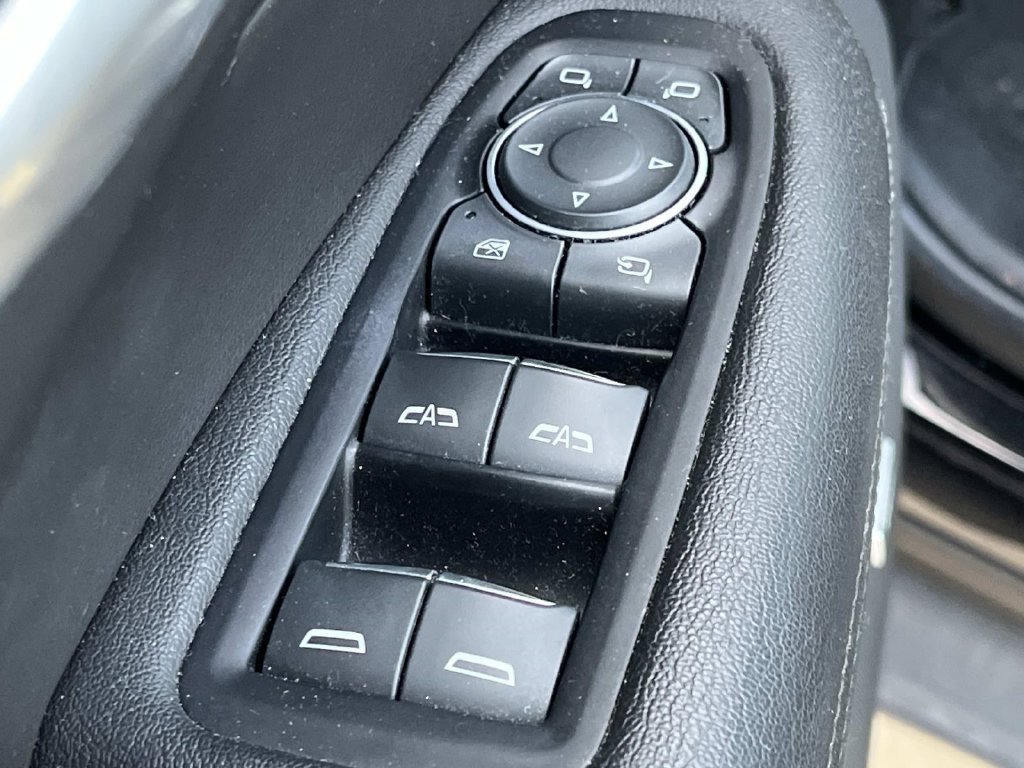 Used 2019 Cadillac XT5 Luxury FWD image 29