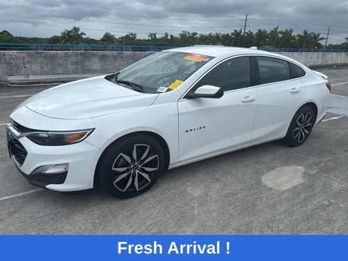 Used 2023 Chevrolet Malibu RS FWD image 1