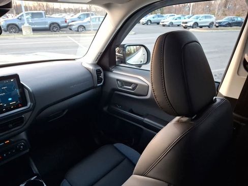 Used 2025 Ford Bronco Sport Outer Banks w/ Outer Banks Tech Package+ image 11