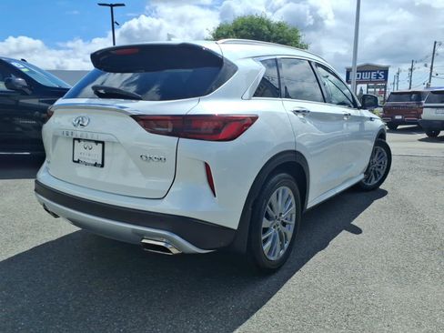 Certified 2025 INFINITI QX50 Luxe AWD/4WD image 5