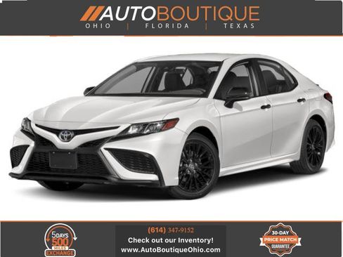 Used 2021 Toyota Camry SE FWD image 1