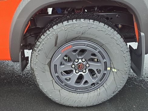 New 2026 Nissan Frontier PRO-4X w/ Pro Premium Package AWD/4WD image 10