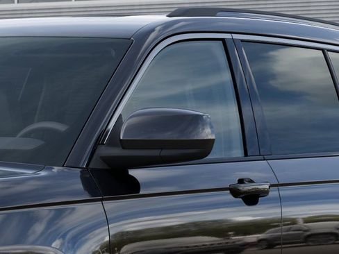 New 2026 Jeep Grand Cherokee L Laredo image 13