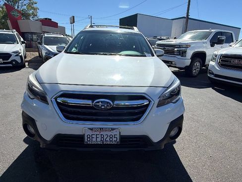Used 2018 Subaru Outback 2.5i Premium AWD/4WD image 8