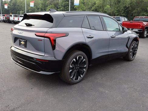 New 2025 Chevrolet Blazer EV RS image 30