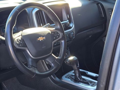 Used 2021 Chevrolet Colorado LT w/ LT Convenience Package image 23