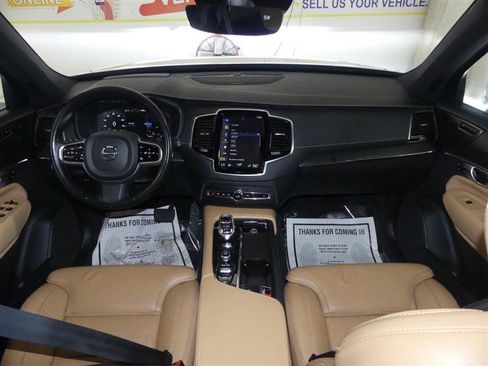 Used 2021 Volvo XC90 T8 Inscription AWD/4WD image 9