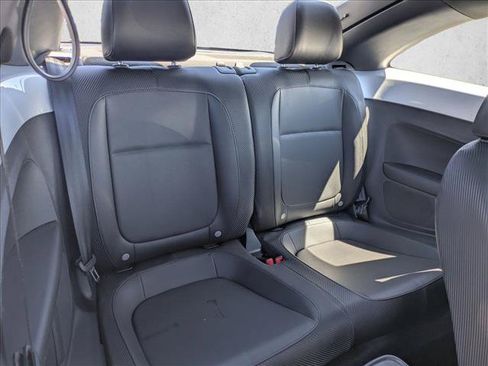 Used 2012 Volkswagen Beetle 2.5 FWD image 18
