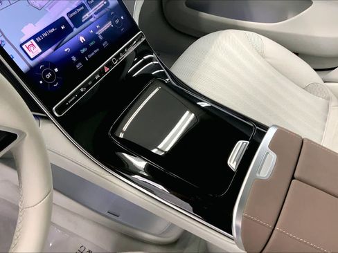 Certified 2022 Mercedes-Benz EQS 450+ Sedan image 26