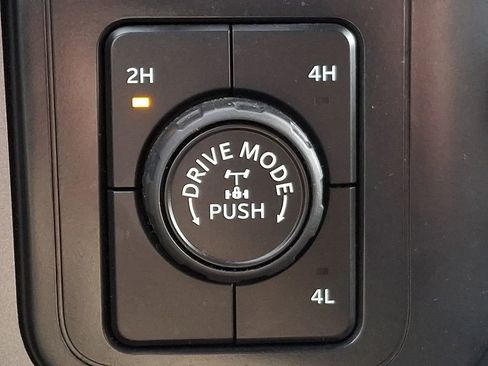 Used 2022 Ford F150 XLT w/ Equipment Group 302A High AWD/4WD image 25