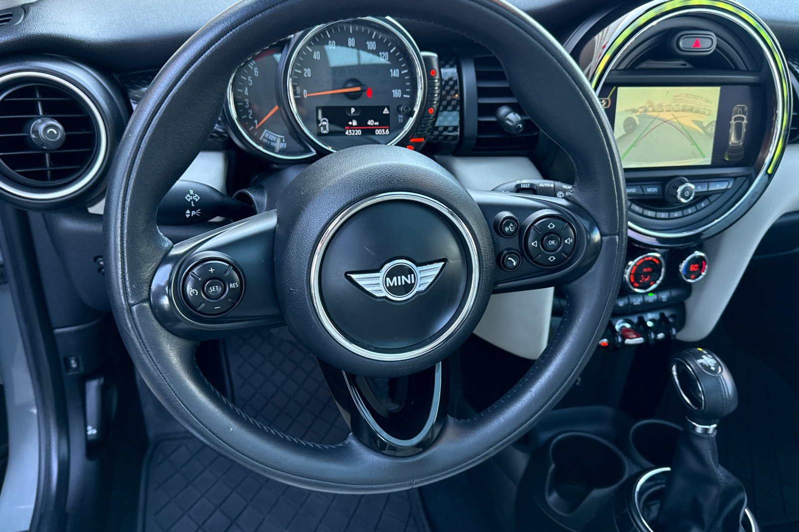 Used 2015 MINI Cooper S FWD image 17