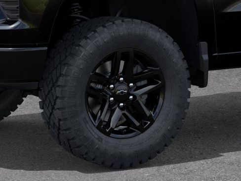 New 2026 Chevrolet Silverado 1500 Custom Trail Boss AWD/4WD image 9