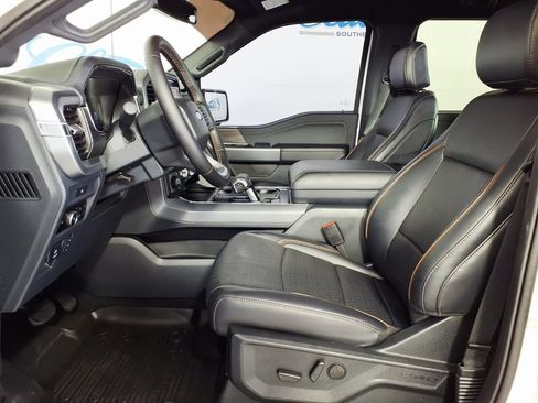Used 2025 Ford F150 Lariat AWD/4WD image 8