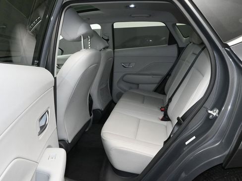 Used 2024 Hyundai Kona Limited image 15