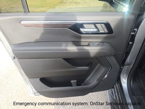 New 2026 Chevrolet Suburban LS image 27