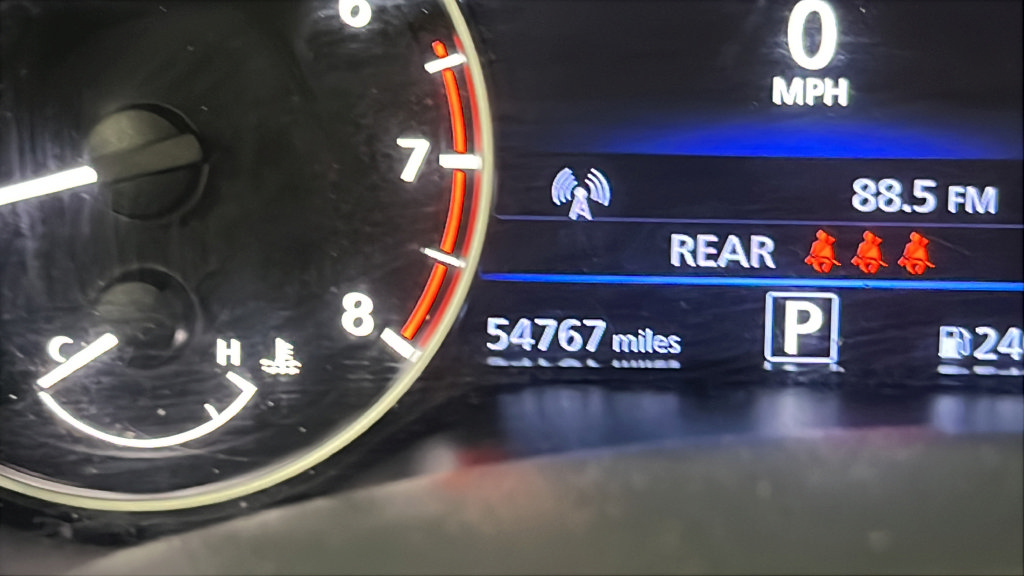 Used 2023 Nissan Altima 2.5 SV FWD image 10
