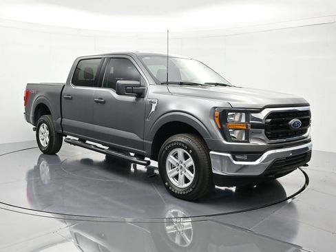 Used 2023 Ford F150 XLT w/ Equipment Group 301A Mid image 3
